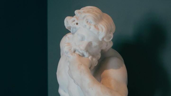 Statue
